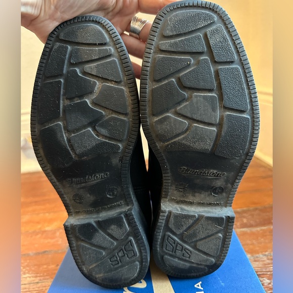 Blundstone Dress Chelsea Boot - Picture 7 of 11